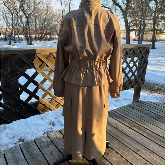 MELLODAY Beige Button-Up Ensemble - Picture 5 of 16